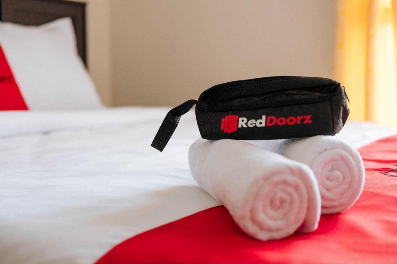 Reddoorz @ Sekip Medan Hotel Ngoại thất bức ảnh