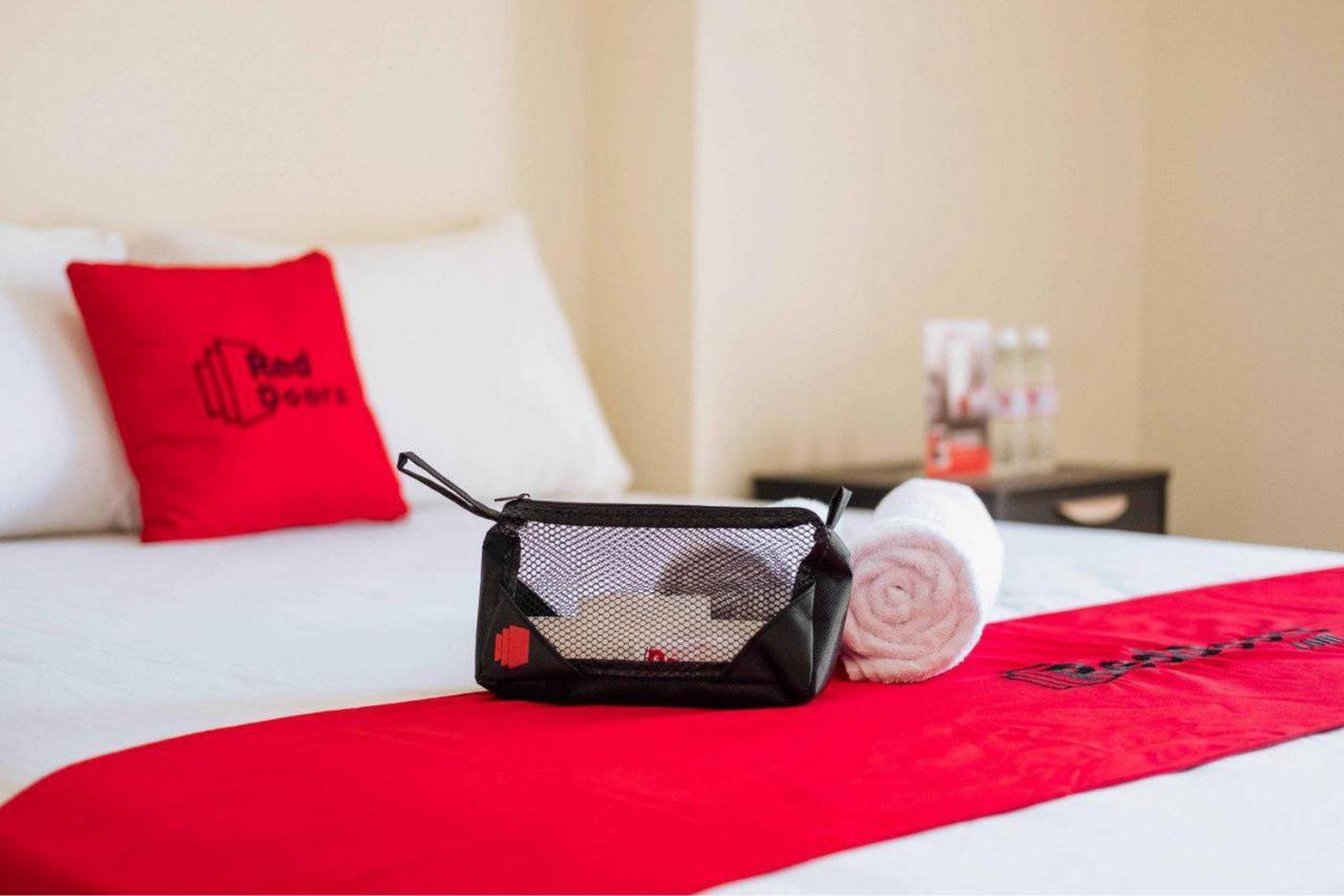 Reddoorz @ Sekip Medan Hotel Ngoại thất bức ảnh