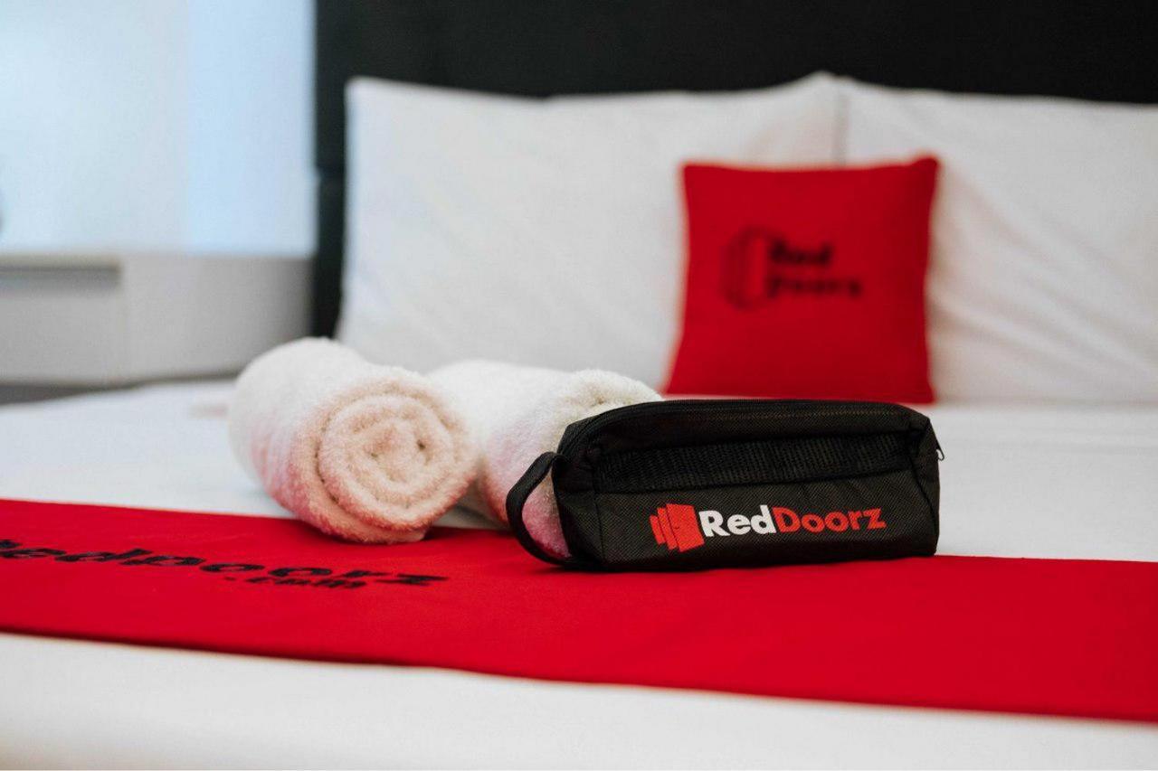 Reddoorz @ Sekip Medan Hotel Ngoại thất bức ảnh