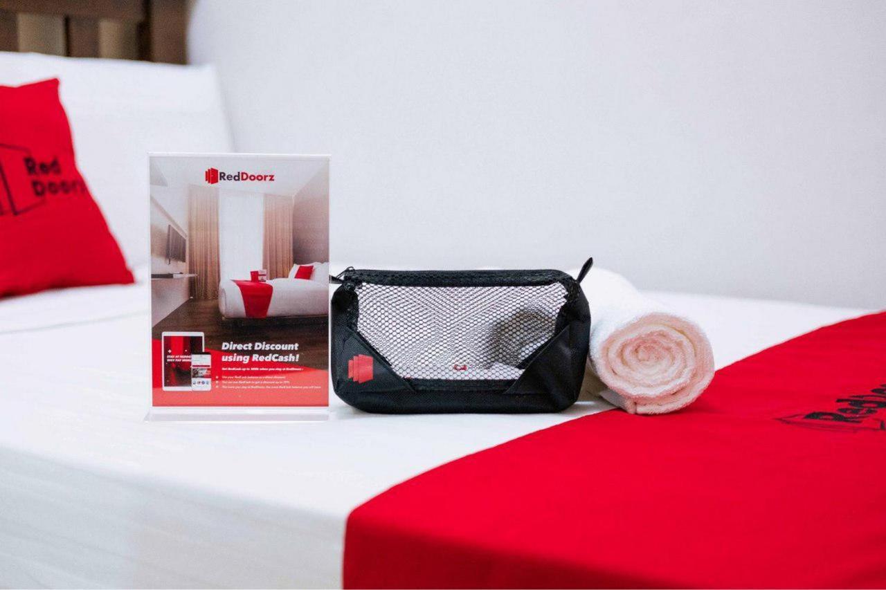 Reddoorz @ Sekip Medan Hotel Ngoại thất bức ảnh