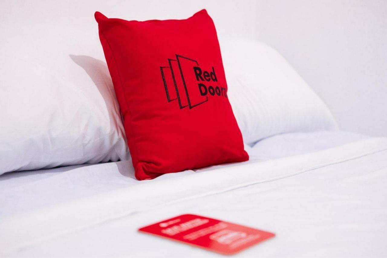 Reddoorz @ Sekip Medan Hotel Ngoại thất bức ảnh