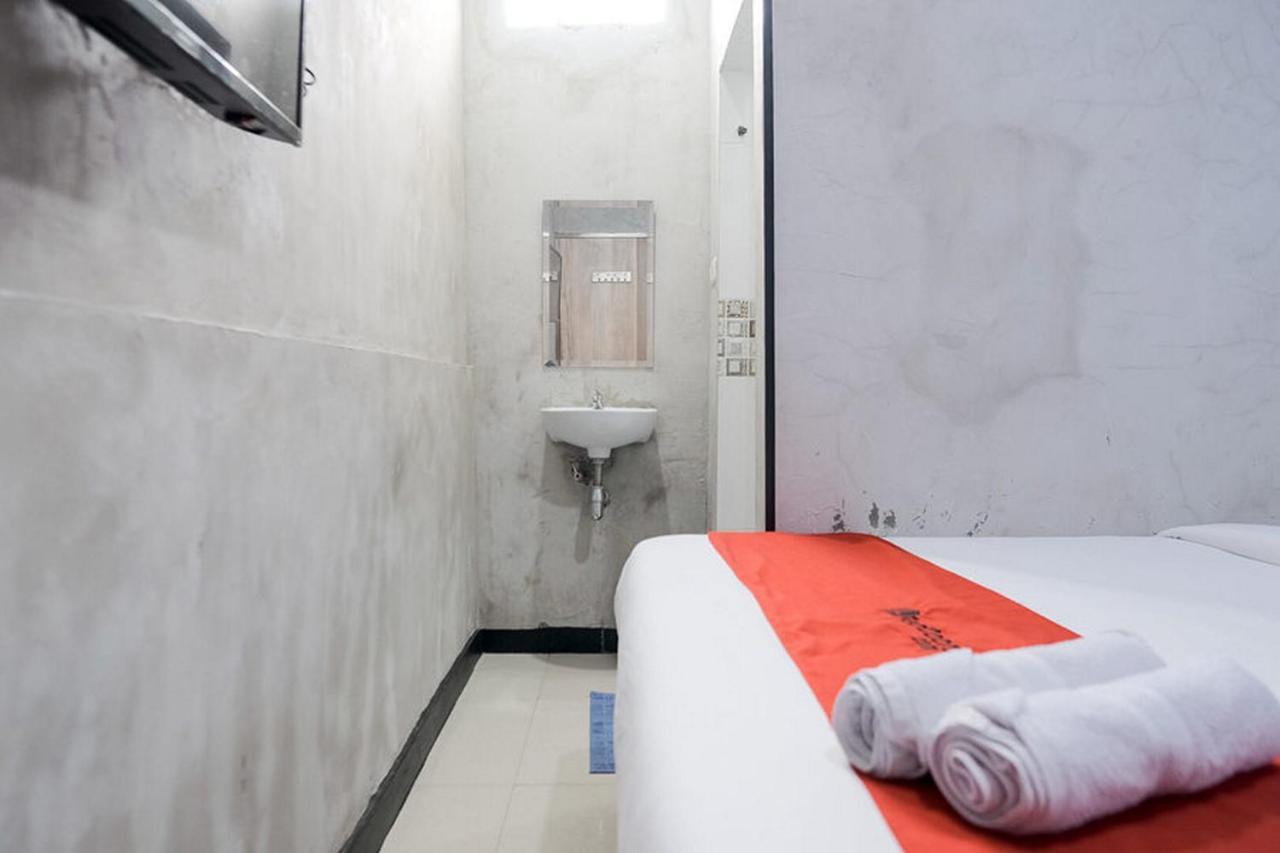 Reddoorz @ Sekip Medan Hotel Ngoại thất bức ảnh